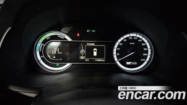Kia Niro Prestige, 2018 8