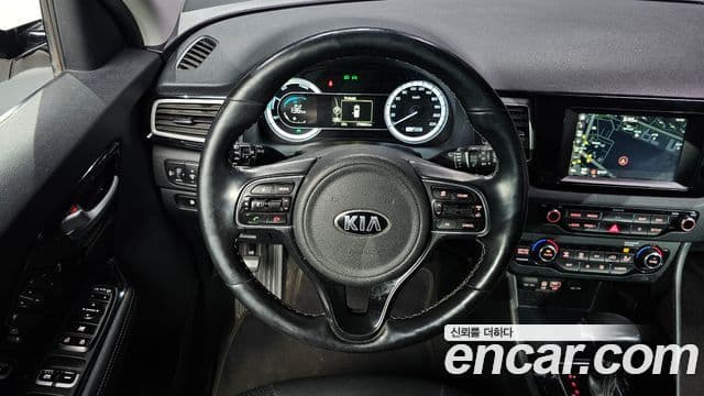 Kia Niro Prestige, 2018 13