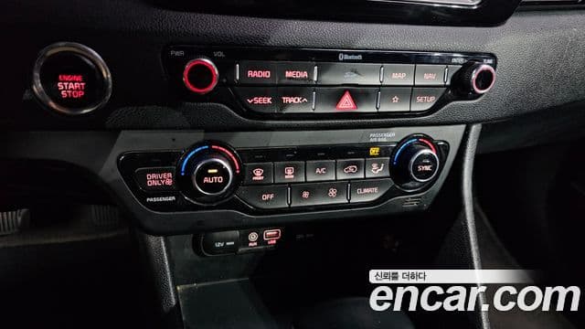 Kia Niro Prestige, 2018 16