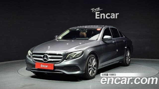 Mercedes-Benz E-класс W213 Avantgarde, 2019 1