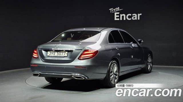 Mercedes-Benz E-класс W213 Avantgarde, 2019 2
