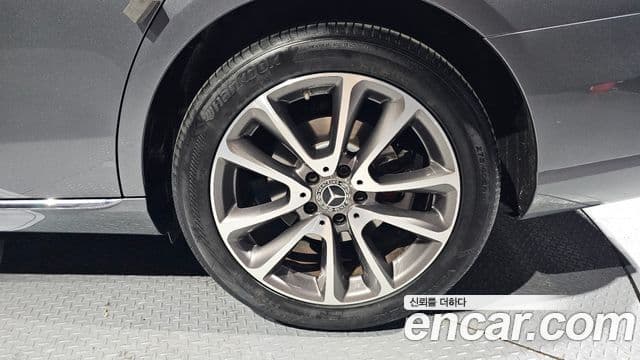 Mercedes-Benz E-класс W213 Avantgarde, 2019 все фото