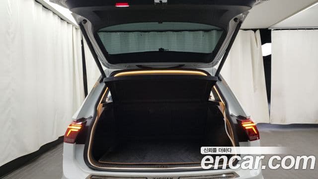 Volkswagen Tiguan 2세대 Prestige, 2023 20