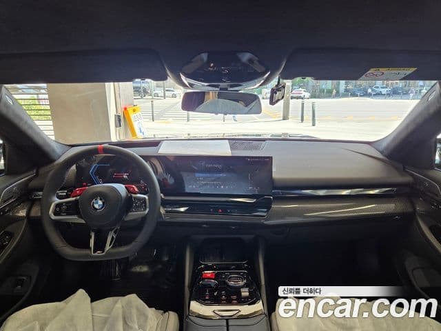 BMW M5 (G90) M5 седан, 2025 13