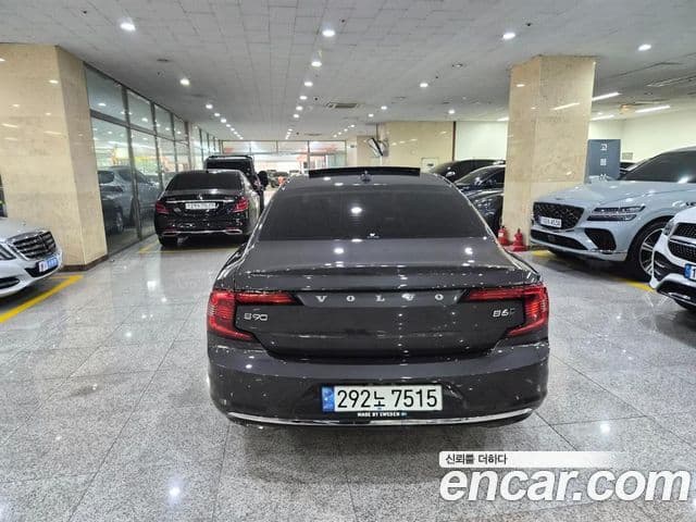 Volvo S90 B6 AWD Inscription, 2022 4