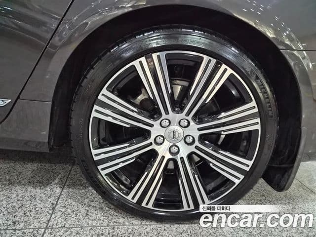 Volvo S90 B6 AWD Inscription, 2022 20