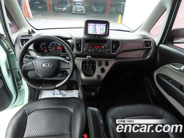 Kia Ray Deluxe, 2012 7