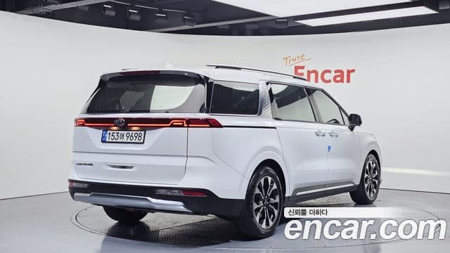 Kia Carnival 4세대 Signature, 2021 2