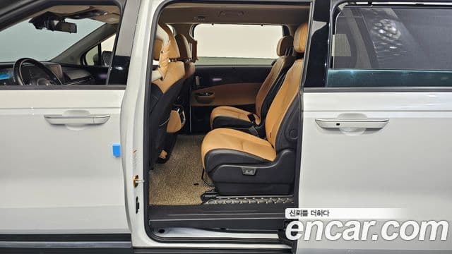 Kia Carnival 4세대 Signature, 2021 11
