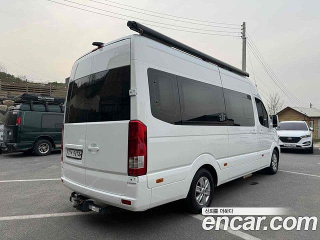 Hyundai 쏠라티 кемпер, 2015 4