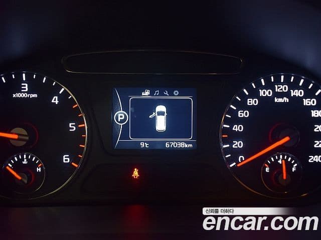 Kia All New Sorento Prestige, 2015 4