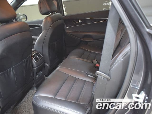 Kia All New Sorento Prestige, 2015 9