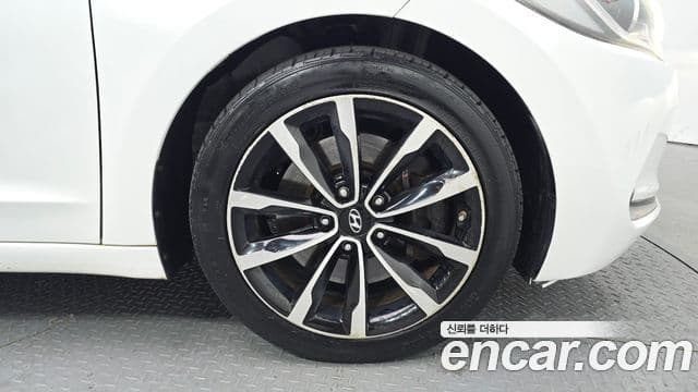 Hyundai Avante AD Premium, 2016 все фото