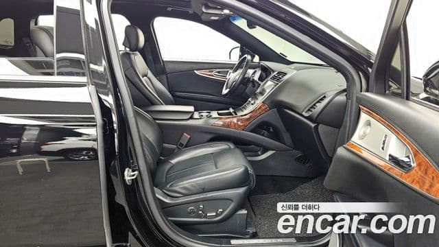 Lincoln MKX 2세대, 2018 11