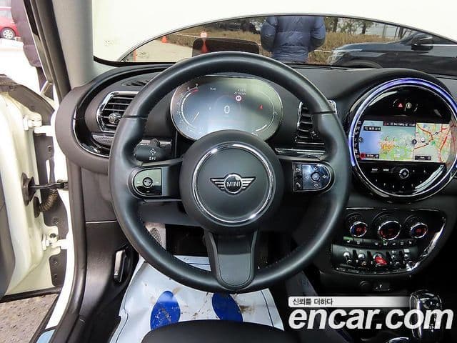 Mini Cooper 클럽맨 2세대, 2022 8