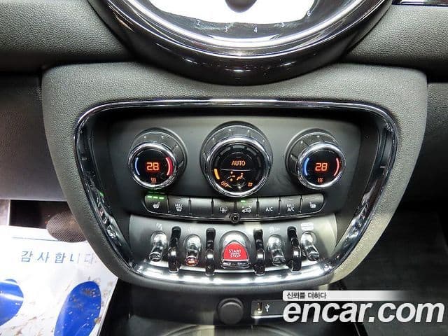 Mini Cooper 클럽맨 2세대, 2022 13