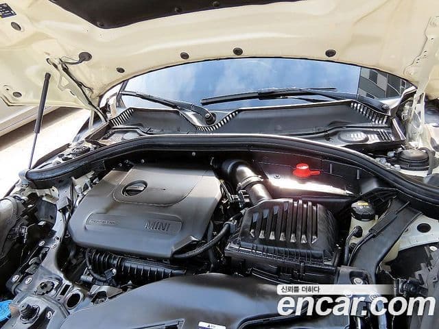 Mini Cooper 클럽맨 2세대, 2022 19