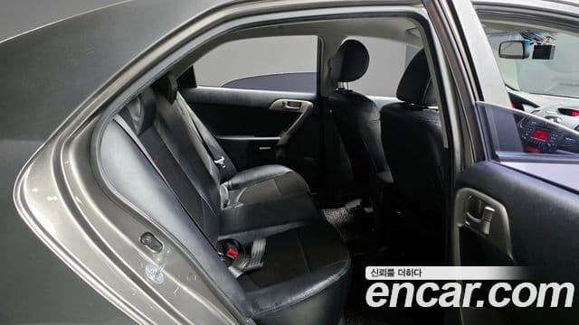 Kia Forte чёрный, 2009 12