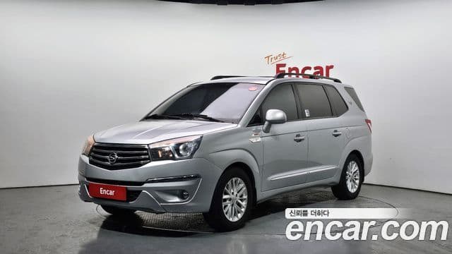 KG모빌리티(SsangYong) Korando 투리스모 4WD RT 11인승, 2014 1