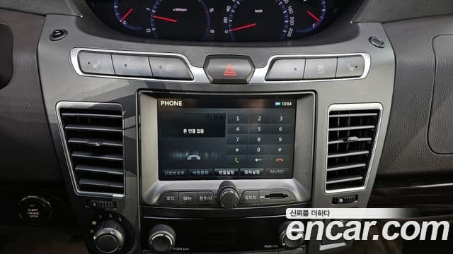 KG모빌리티(SsangYong) Korando 투리스모 4WD RT 11인승, 2014 17