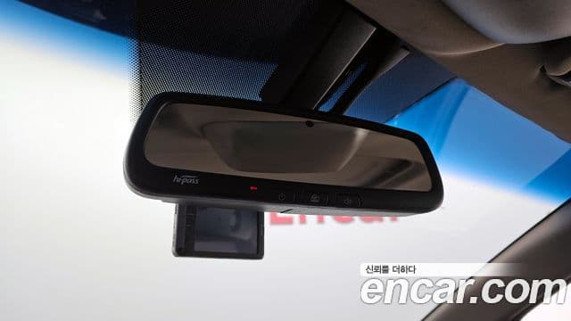 KG모빌리티(SsangYong) Korando 투리스모 4WD RT 11인승, 2014 19