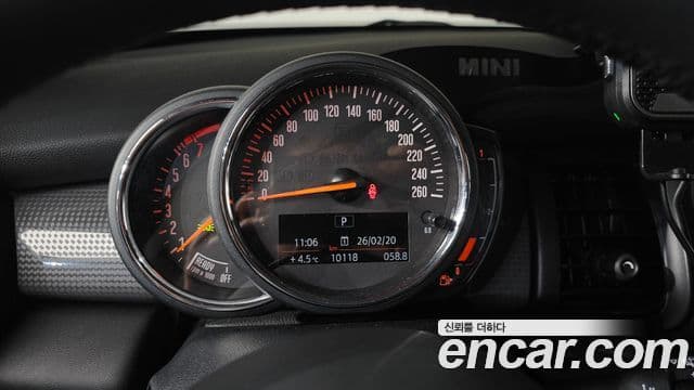 Mini Cooper 3세대, 2020 8