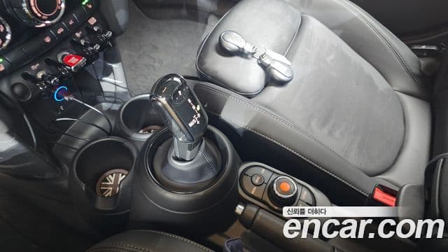 Mini Cooper 3세대, 2020 9