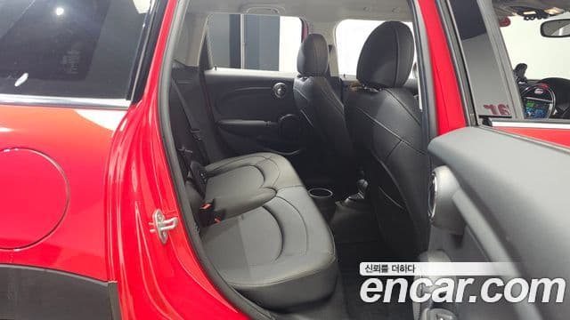 Mini Cooper 3세대, 2020 13