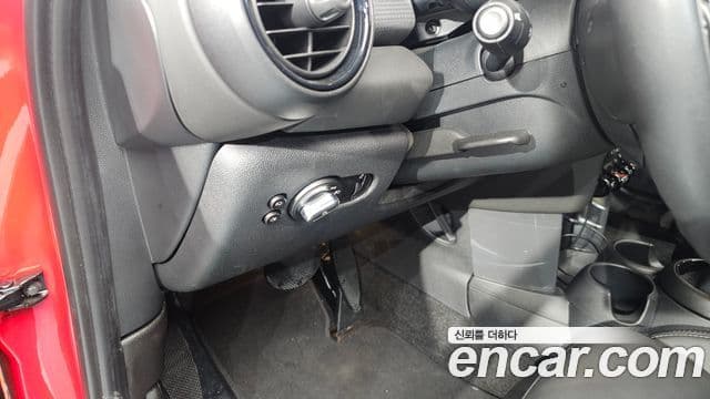 Mini Cooper 3세대, 2020 15