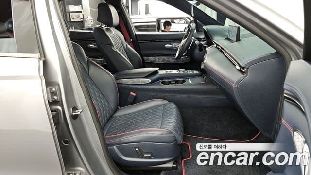 Genesis GV70, 2022 11