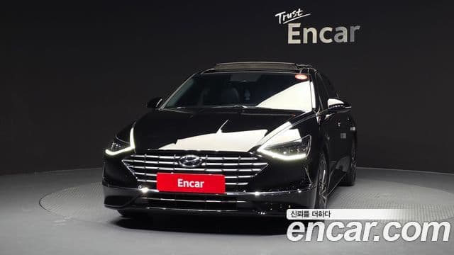 Hyundai Sonata гибрид (DN8) Family, 2020 3