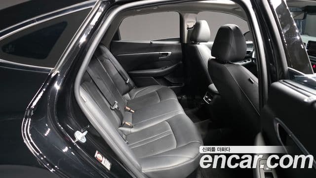 Hyundai Sonata гибрид (DN8) Family, 2020 12