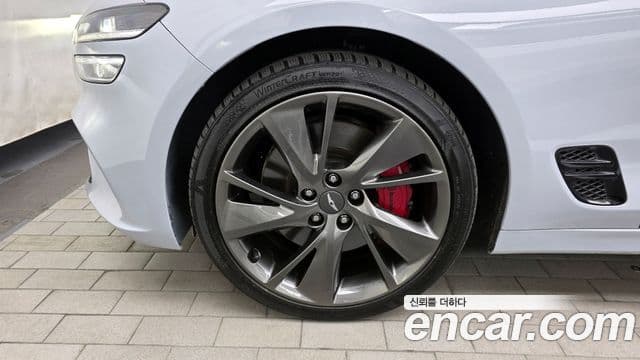 Genesis The / новый New G70, 2022 все фото