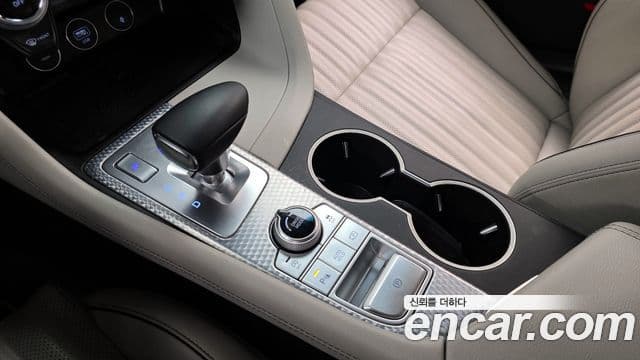 Genesis The / новый New G70, 2022 9