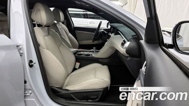 Genesis The / новый New G70, 2022 11