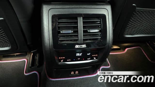 BMW X4 (G02) xDrive20d M Sport онлайн Exclusive Edition, 2021 18