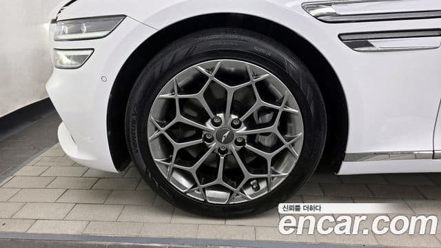 Genesis G80 (RG3) бензин 2.5 турбо 2WD, 2021 все фото