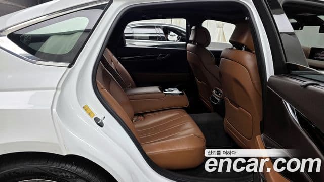 Genesis G80 (RG3) бензин 2.5 турбо 2WD, 2021 12