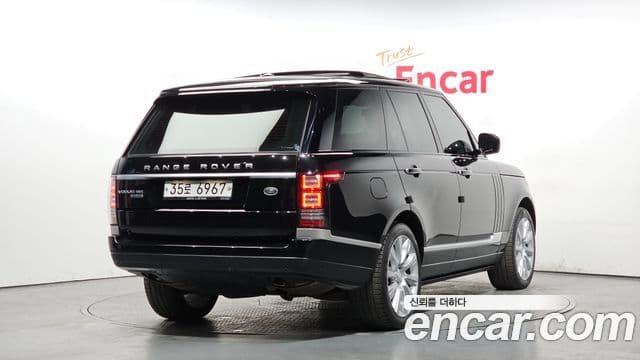 Land Rover Range Rover 4세대 4.4 SDV8 Vogue SE дизель, 2016 2