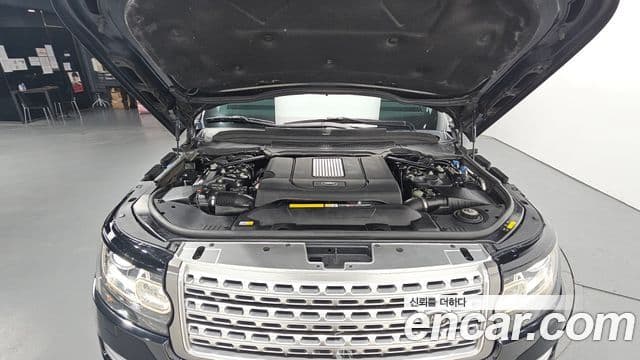 Land Rover Range Rover 4세대 4.4 SDV8 Vogue SE дизель, 2016 6