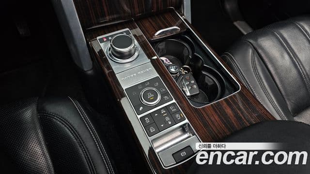 Land Rover Range Rover 4세대 4.4 SDV8 Vogue SE дизель, 2016 9