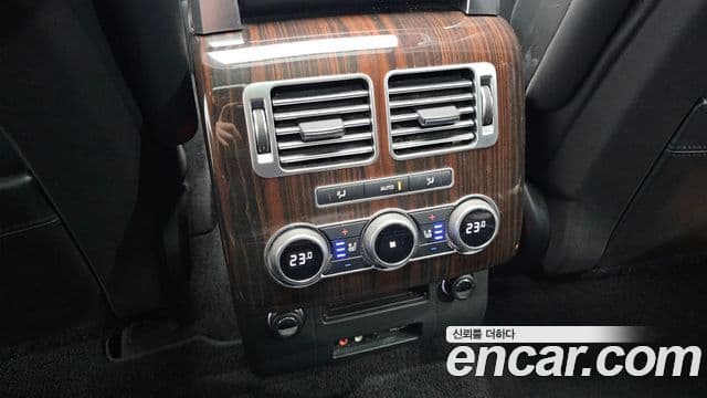 Land Rover Range Rover 4세대 4.4 SDV8 Vogue SE дизель, 2016 19