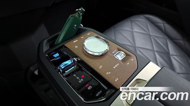 BMW iX xDrive50 Sport Plus, 2023 9