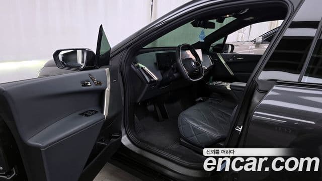 BMW iX xDrive50 Sport Plus, 2023 10