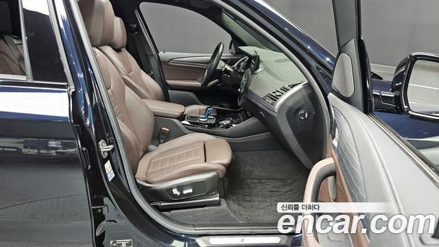 BMW iX3 M Sport, 2022 11