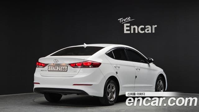 Hyundai Avante AD 1.6 e-VGT Smart, 2018 2