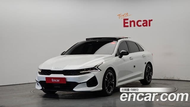 Kia K5 3세대 Signature, 2023 1