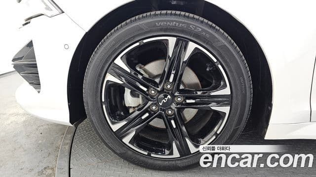 Kia K5 3세대 Signature, 2023 все фото