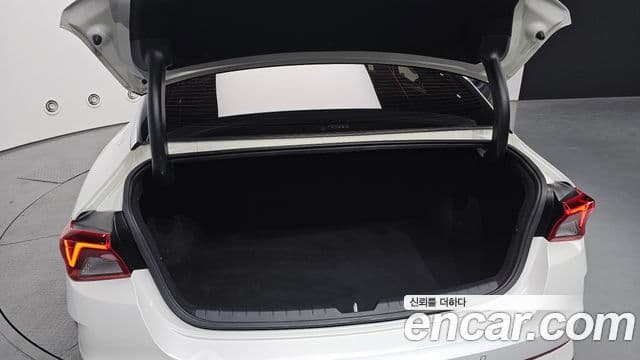 Kia K5 3세대 Signature, 2023 20