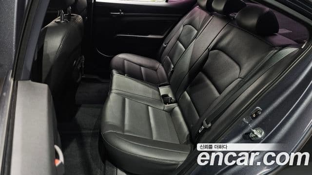 Hyundai Avante AD 1.6 GDI Smart, 2018 12